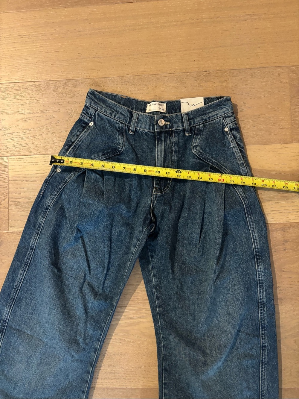 Free People We The Free Golden Hour Trouser Jeans 26 NWT Deacon Blue Pleated - Picture 11 of 13